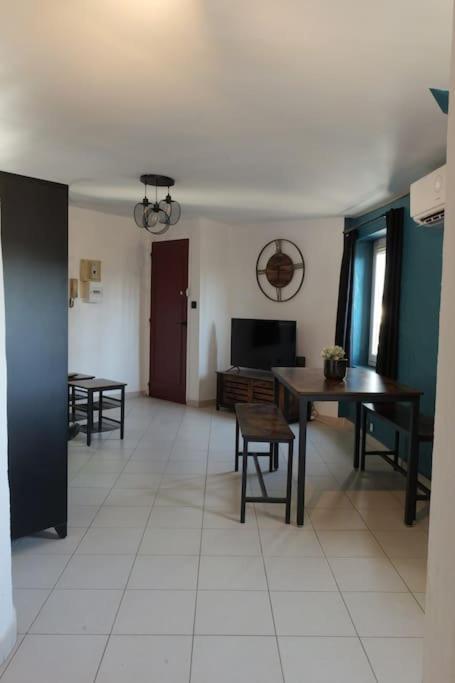 Centre - Apartment Pierrelatte